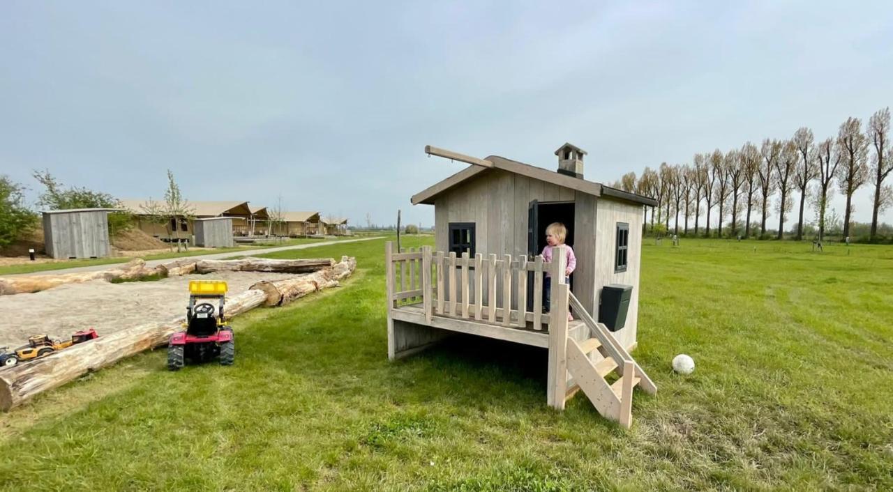 De Hazelaarshof Luxe glampingtent bij natuurgebied De Millingerwaard Kekerdom Buitenkant foto